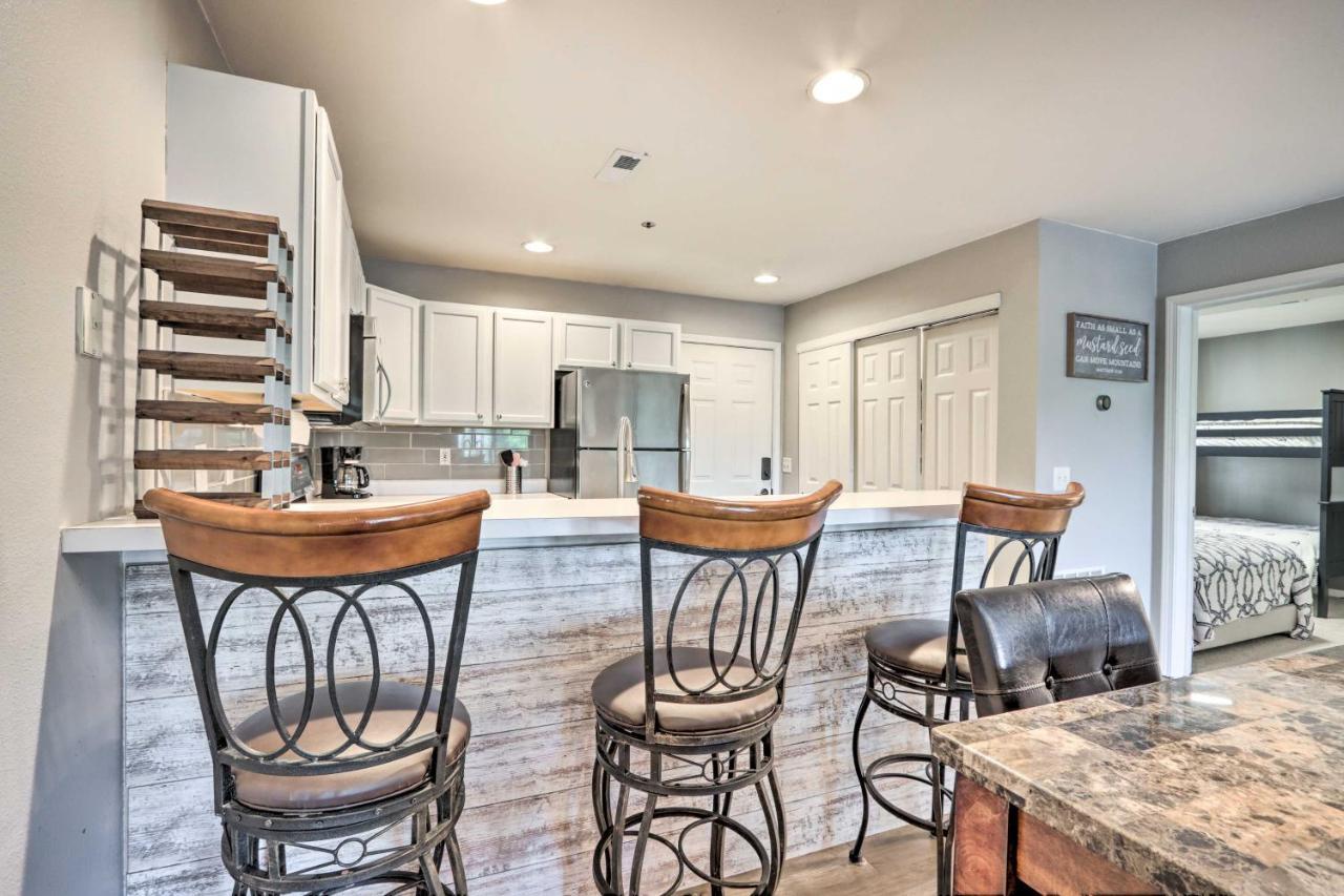 Lake Of The Ozarks Home With Balcony And Grill! 欧塞奇湾泳滩 外观 照片